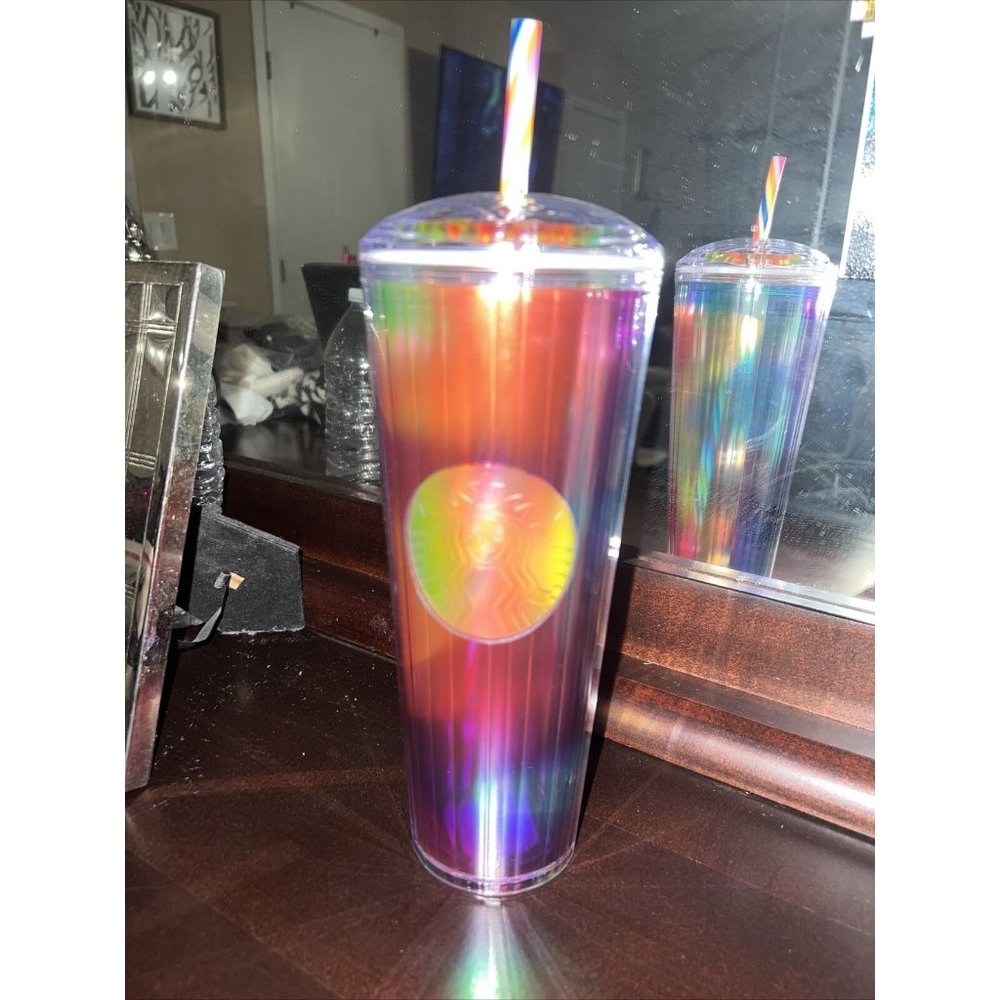 Starbucks Rainbow‎ Kaleidoscope Acrylic Tumbler Cold Cup 24oz Venti